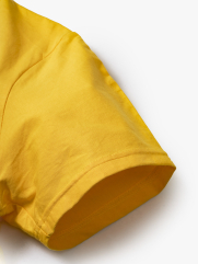 Áo Thun Regular Summer Escape AT075 Màu Vàng