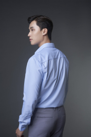 Áo Sơ Mi Trơn Vải Modal Ít Nhăn Form Slimfit SM079 Màu Xanh Biển