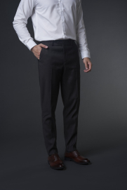 Quần Tây Trơn Vải Rayon Ít Nhăn Thêu 4MEN Premium Form Slimfit QT031 Màu Đen