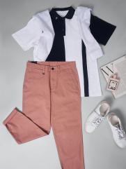 Quần Kaki Trơn Signature Gắn Tag Kim Loại Form Slimfit QK028 Màu Hồng