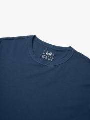 Áo Thun Trơn Vải Rayon Thêu 4MEN Club Tay Áo Form Slimfit AT155 Màu Xanh Biển Đậm