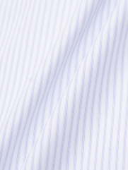 Áo Sơ Mi Sọc Hạn Chế Nhăn Wrinkle X Thêu Chữ M Form Tailored SM177 Sọc Xanh Biển