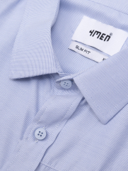 Áo Sơ Mi Sọc Hạn Chế Nhăn Wrinkle X Thêu M Ở Túi Form Slimfit SM174 Sọc Xanh Biển