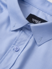 Áo Sơ Mi Trơn Hạn Chế Nhăn Wrinkle X Thêu Peakhour Form Slimfit SM181 Màu Xanh Biển