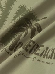 Áo Thun In Chữ Wave To The Beach Form Relax AT174 Màu Rêu