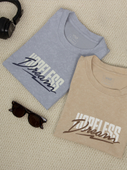 Áo Thun Wash Loang In Chữ Hopeless Dream Form Regular AT172 Màu Be