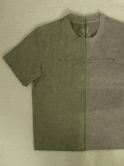 Áo Thun Wash Loang In Hình Lốc Xoáy Form Relax AT173 Màu Rêu