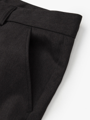 Quần Short Linen Trơn Form Straight QS068 Màu Đen