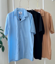 Áo Sơ Mi Tay Ngắn Cổ Cuban Trơn Form Regular SM151 Màu Xanh Biển