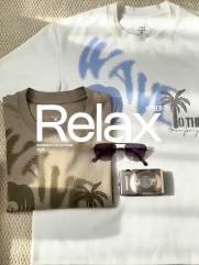 Áo Thun In Chữ Wave To The Beach Form Relax AT174 Màu Trắng