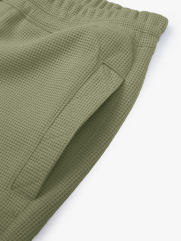 Quần Short Lưng Thun Túi Diễu Gắn Tag Silicon 4M Form Regular QS066 Màu Rêu