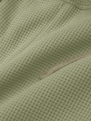 Quần Short Lưng Thun Túi Diễu Gắn Tag Silicon 4M Form Regular QS066 Màu Rêu