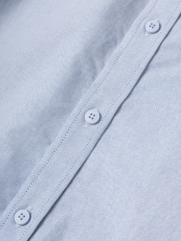 Áo Sơ Mi Tay Ngắn Oxford Thêu 4M Ở Túi Form Regular SM191 Màu Xanh Biển