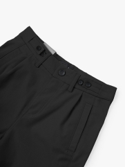 Quần Short Kaki Sidetab Xếp Ly Form Regular QS069 Màu Đen