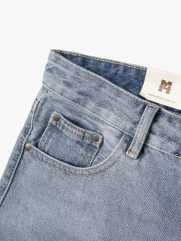 Quần Short Jean Trơn Form Regular QS076 Màu Xanh Biển Nhạt
