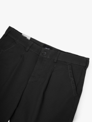 Quần Short Kaki Diễu 2 Bên Miệng Túi Form Straight QS074 Màu Đen