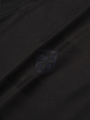 Áo Thun Thể Thao Cổ Phối 2 Màu Form Regular AT176 Màu Đen