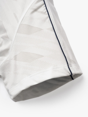 Áo Thun Thể Thao Cổ Phối 2 Màu Form Regular AT176 Màu Trắng