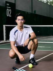 Áo Thun Thể Thao Phối Vai Form Regular AT177 Màu Trắng