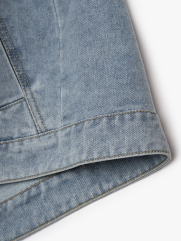 Áo Khoác Jean Trơn Túi Hộp 2 Bên Form Regular AK077 Màu Xanh Biển Nhạt