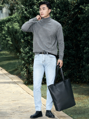 Áo Len Cổ Lọ Thêu 4M Ở Cổ Form Regular AL015 Màu Xám Muối Tiêu