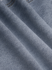 Quần Jean Rã Diễu Thêu Huy hiệu 4MEN Form Regular QJ120 Màu Xanh Biển Nhạt