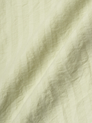 Áo Sơ Mi Cổ Cuban Thêu Đầu Ngựa Form Regular SM200 Màu Xanh