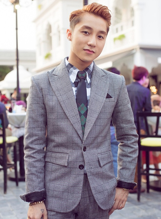 Học cách phối đồ với áo vest nam của các sao Việt