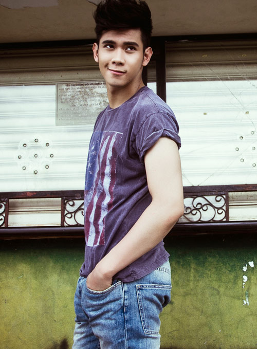 Ngắm nhìn gu thời trang nam tính của Hồ Vĩnh Khoa