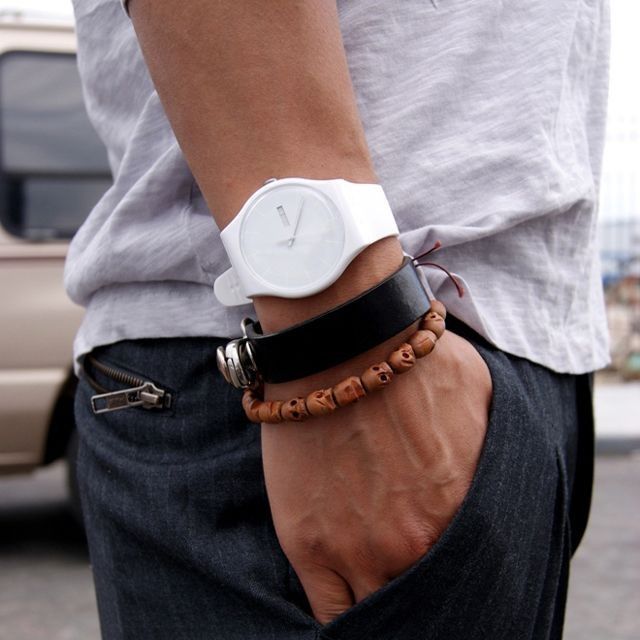  Cách phối đồng hồ và vòng tay cực kỳ độc đáo dành cho các quý ông