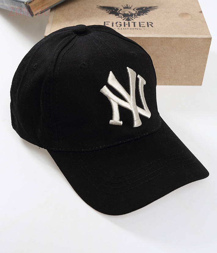 Tổng hợp những kiểu mũ lưỡi trai nam đẹp và chất nhất hiện nay