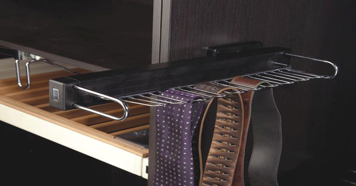 Mẹo vệ sinh và bảo vệ thắt lưng nam đúng cách