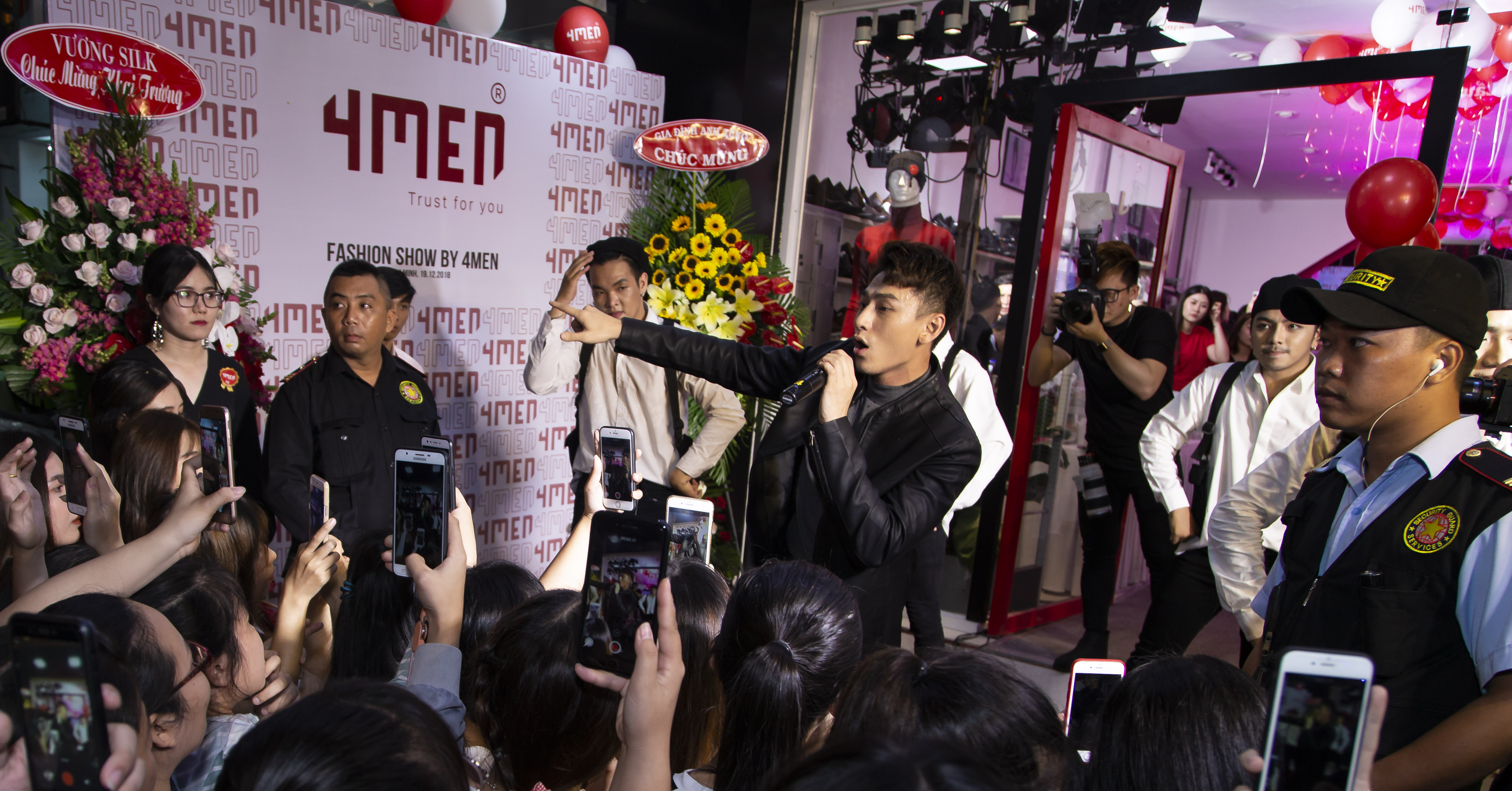 FASHION SHOW BY 4MEN – TẤT CẢ CHỈ MỚI BẮT ĐẦU…