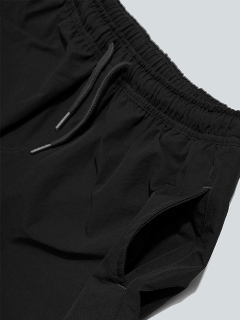 Quần Short Bơi Màu Đen QS012