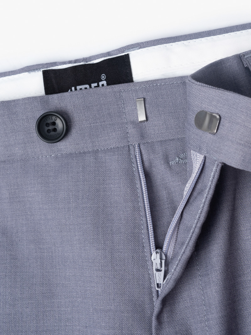 Quần Tây Trơn Vải Rayon Ít Nhăn Thêu 4MEN Premium Form Slimfit QT031 Màu Xám Trắng