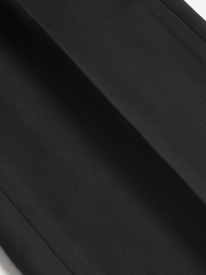 Quần Tây Trơn Vải Rayon Ít Nhăn Thêu 4MEN Premium Form Slimfit QT031 Màu Đen