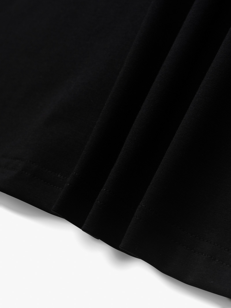 Áo Thun Cổ Tròn Trơn Form Slimfit AT132 Màu Đen