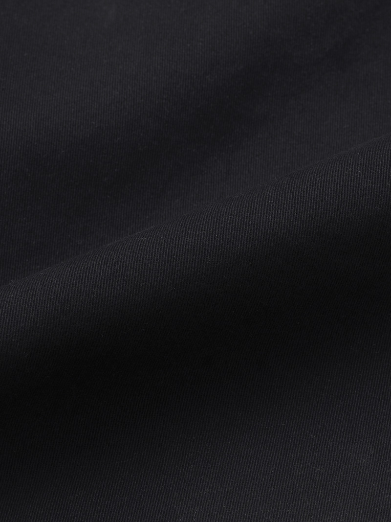 Quần Short Túi Chéo Gắn Tag Da 4MEN Form Regular QS053 Màu Đen