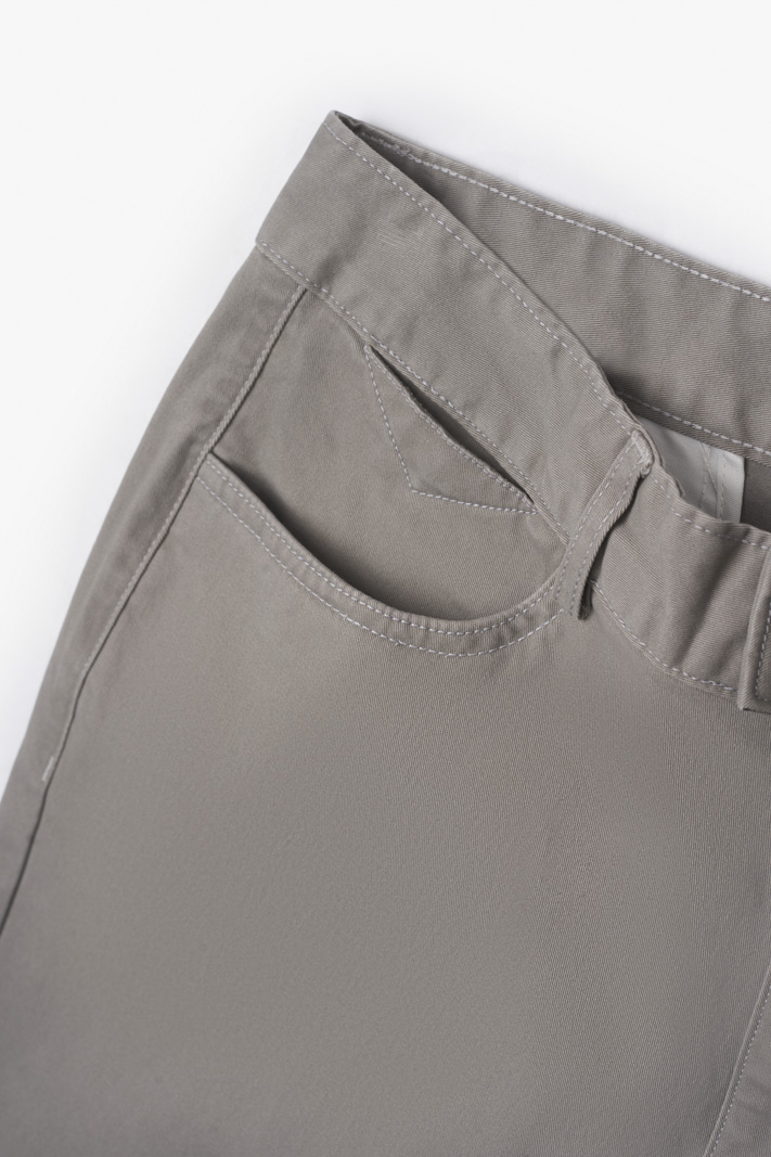 Quần Kaki Túi Nhỏ Kiểu Form Slimfit QK026 Màu Xám