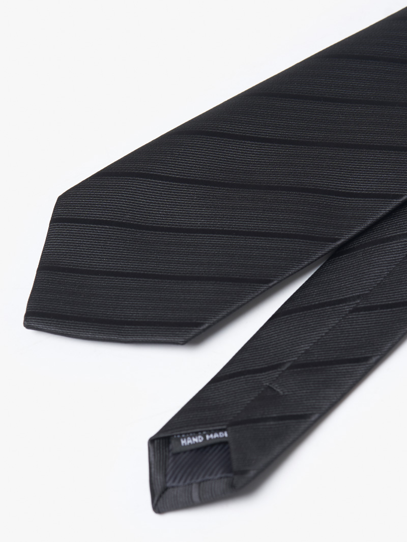 Cà Vạt Sọc CV057 Đen