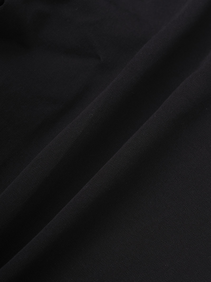 Quần Short Kaki Túi Xéo Gắn 3 Sọc Túi Sau Form Straight QS062