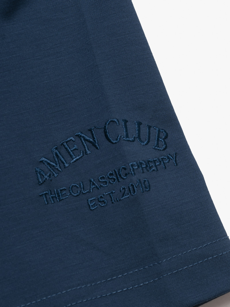 Áo Thun Trơn Vải Rayon Thêu 4MEN Club Tay Áo Form Slimfit AT155 Màu Xanh Biển Đậm