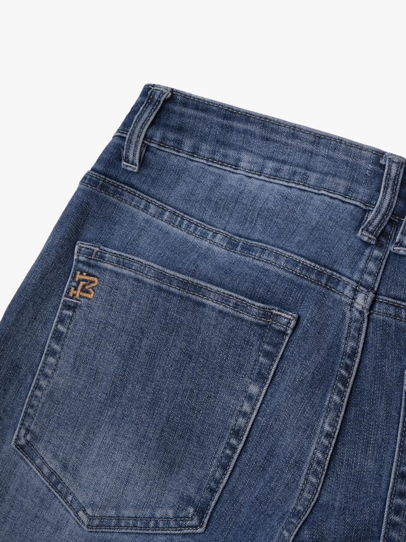 Quần Jean Thêu Chữ M Form Slimfit QJ110 XANH BIỂN ĐẬM