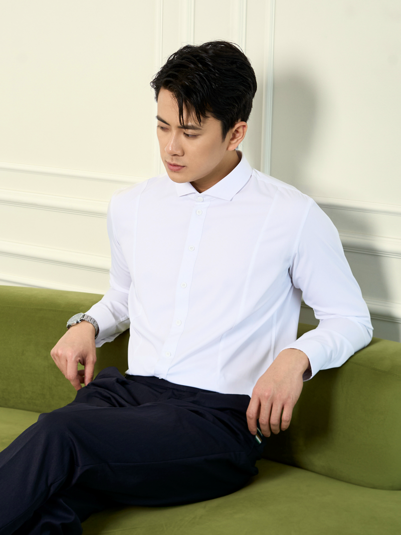 Áo Sơ Mi Diễu Ly Hạn Chế Nhăn Wrinkle X Thêu Peakhour Form Slimfit SM187 Màu Trắng