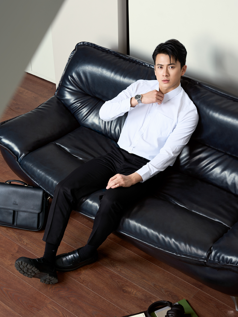 Áo Sơ Mi Sọc Hạn Chế Nhăn Wrinkle X Thêu Chữ M Form Tailored SM177 Sọc Xanh Biển