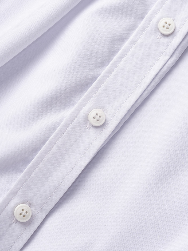 Áo Sơ Mi Trơn Hạn Chế Nhăn Wrinkle X Thêu Peakhour Form Slimfit SM181 Màu Trắng Kem