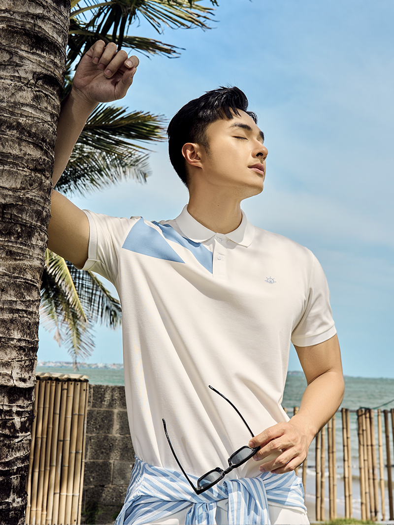 Áo Polo Rayon In Logo Bánh Lái Form Regular PO165 Màu Trắng