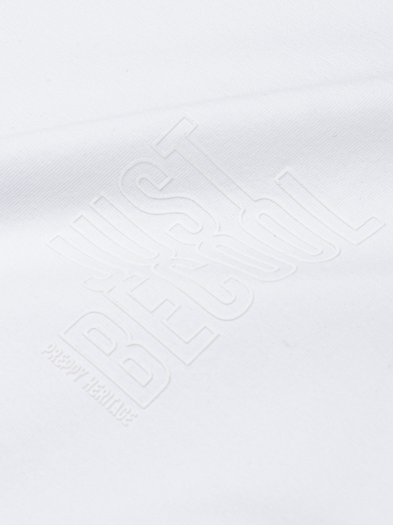 Áo Thun In Chữ Just Be Cool Form Regular AT169 Màu Trắng