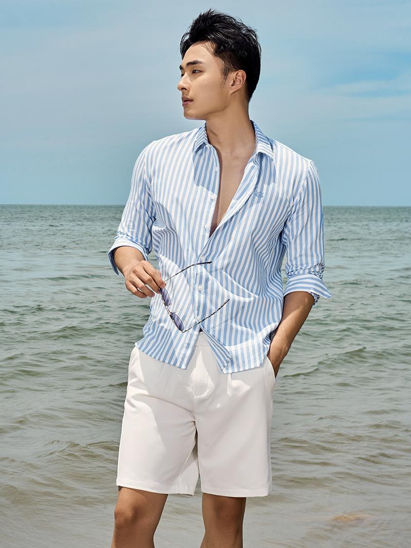 Áo Sơ Mi Oxford Sọc Xanh Thêu Bánh Lái Form Tailored SM183 Sọc Xanh Biển