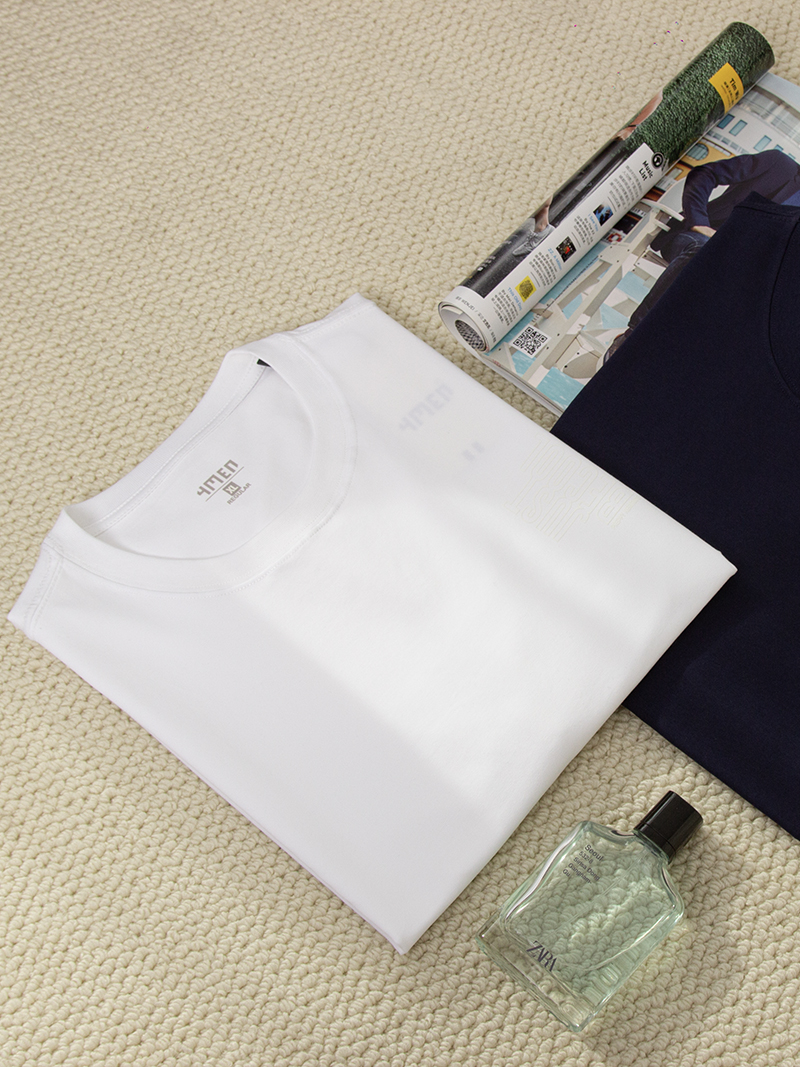 Áo Thun In Chữ Just Be Cool Form Regular AT169 Màu Trắng